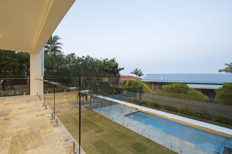 Glass Pool Balustrades in Cleveland Queensland 7