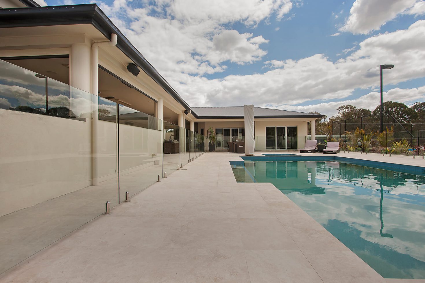 Glass Pool Fencing in Belmont Queensland 6