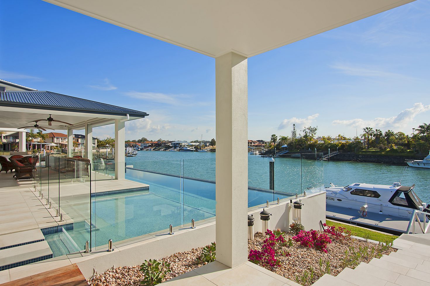 Glass Pool Fencing in Cleveland Queensland