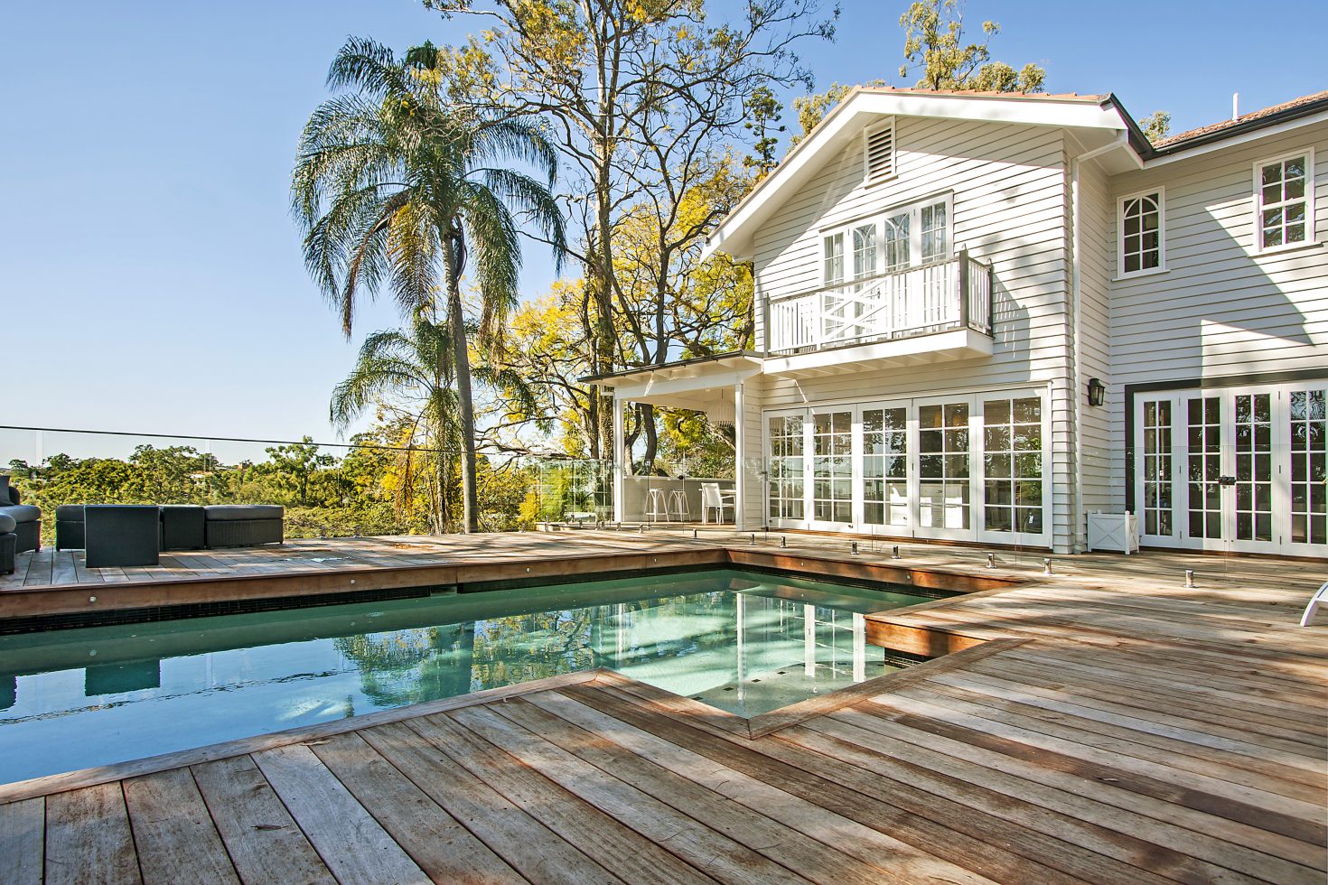 Glass Pool Fencing in St Lucia Queensland 4