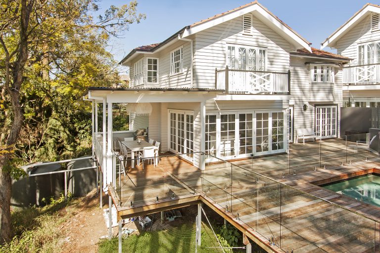 Glass Pool Fencing in St Lucia Queensland 1