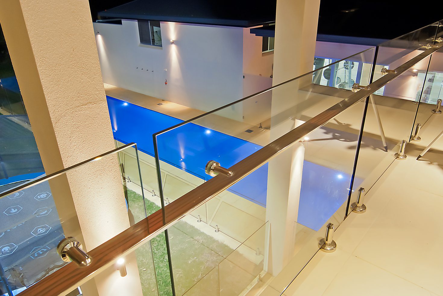 Glass Pool Balustrades in Rochedale Queensland 9