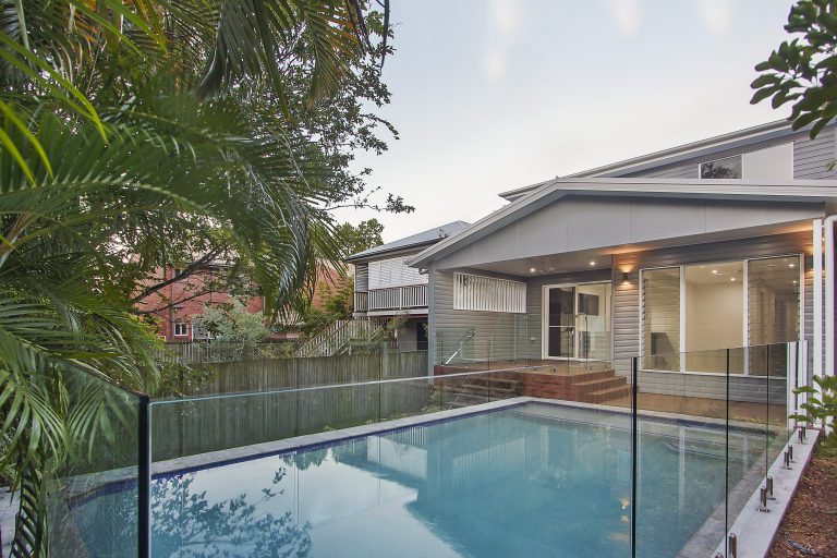 Glass Pool Balustrades in Bulimba Queensland 7