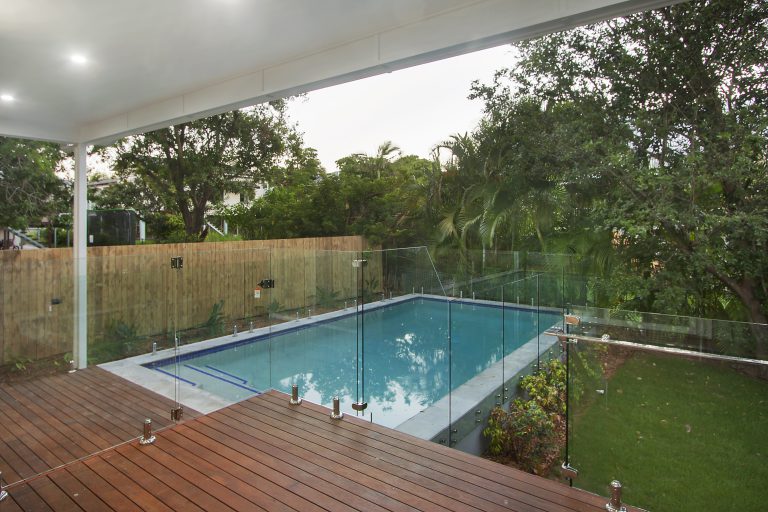 Glass Pool Balustrades in Bulimba Queensland 4