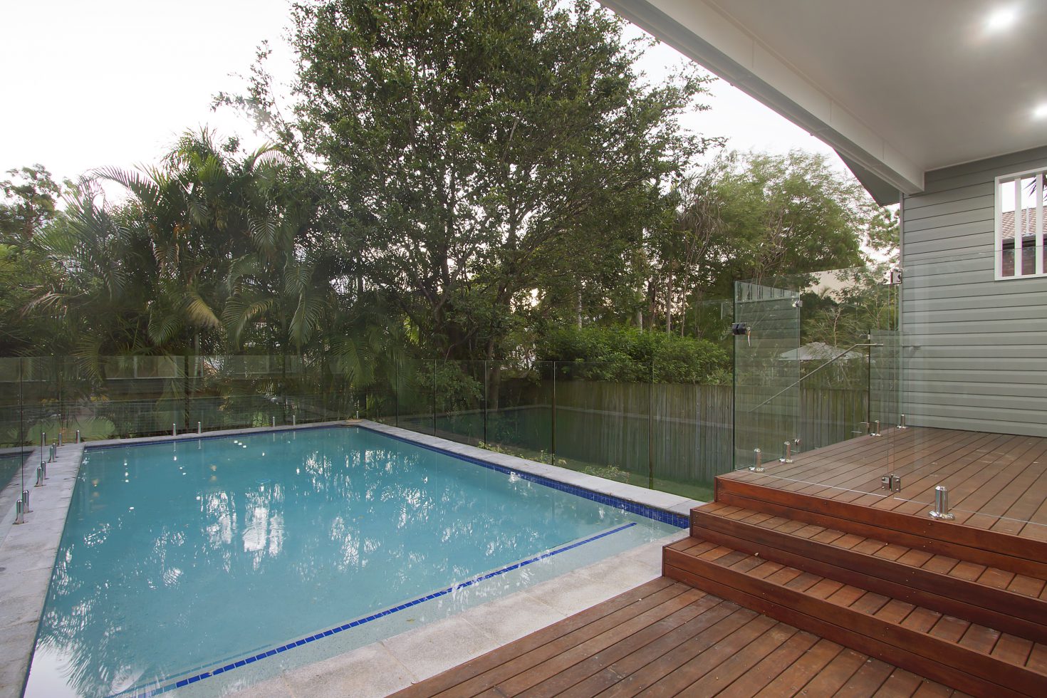 Glass Pool Balustrades in Bulimba Queensland 3
